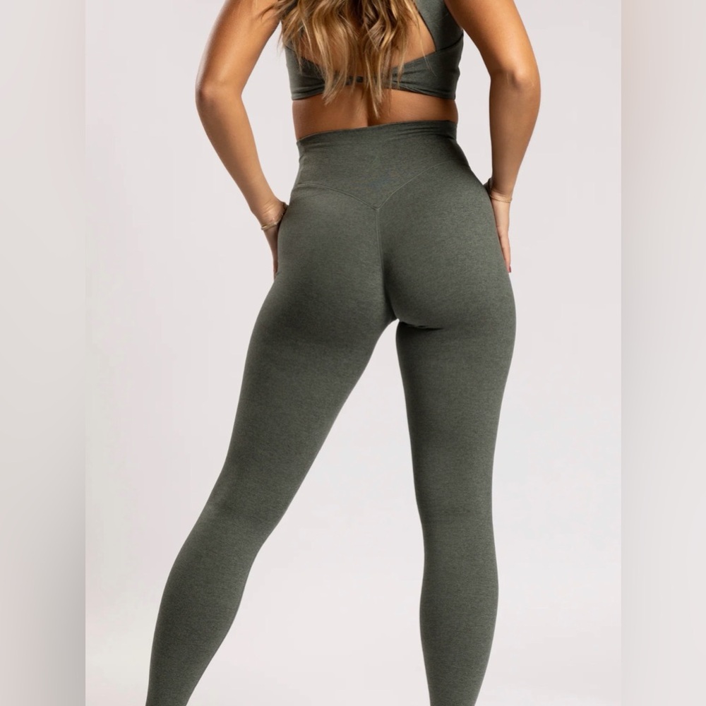 Ptula BarePro Women's Leggings Ivy Olive Green XS New